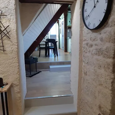 Joli Appartement 2 Pers Dans Les Remparts De Guerande Exterior photo