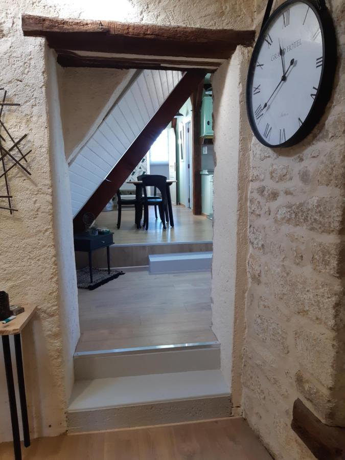 Joli 2 Pers Dans Les Remparts De Guerande