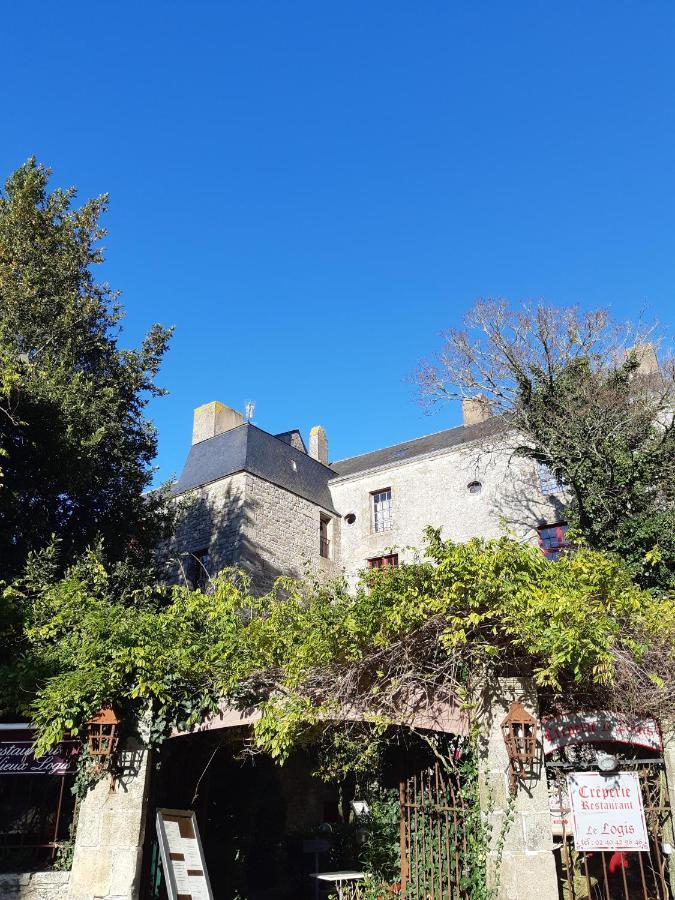 Joli 2 Pers Dans Les Remparts De Apartment Guerande