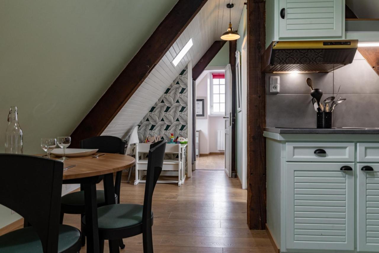 Joli 2 Pers Dans Les Remparts De Apartment *